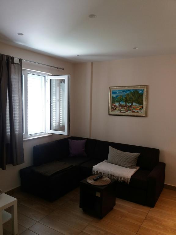 Apartment Maria Banjol Exteriér fotografie